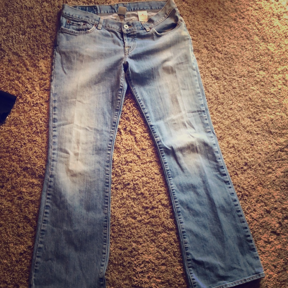 Lucky Jeans